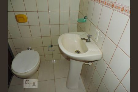 Banheiro - Torneira de kitnet/studio para alugar com 1 quarto, 28m² em Barra da Lagoa, Florianópolis