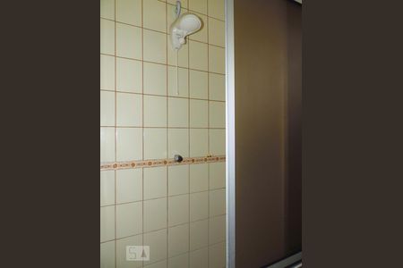 Banheiro - Box de kitnet/studio para alugar com 1 quarto, 28m² em Barra da Lagoa, Florianópolis