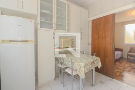 Apartamento para alugar com 70m², 2 quartos e 1 vagaCozinha e Área de Serviço
