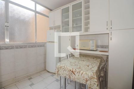 Apartamento para alugar com 70m², 2 quartos e 1 vagaCozinha e Área de Serviço