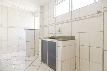 Cozinha e Área de Serviço de apartamento para alugar com 2 quartos, 50m² em Taquara, Rio de Janeiro
