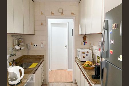 Apartamento à venda com 58m², 2 quartos e 1 vagaCozinha
