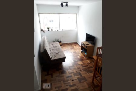 Sala de apartamento para alugar com 2 quartos, 47m² em Centro, Curitiba