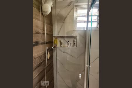 Banheiro de apartamento à venda com 2 quartos, 72m² em Vila Leonor, Guarulhos
