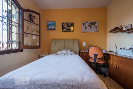 Quarto 1 de casa para alugar com 3 quartos, 220m² em Vila Cordeiro, São Paulo