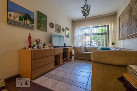 Sala de casa para alugar com 3 quartos, 220m² em Vila Cordeiro, São Paulo