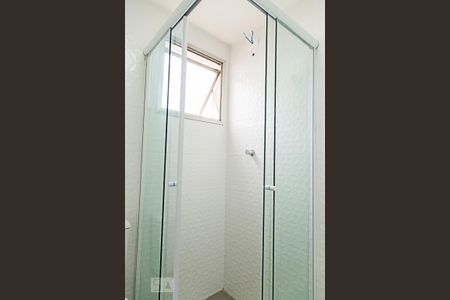 Banheiro de apartamento para alugar com 1 quarto, 50m² em Vila Monte Alegre, São Paulo