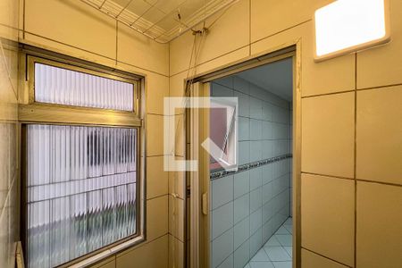 Apartamento à venda com 84m², 3 quartos e 1 vagaÁrea de serviço