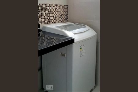 Apartamento à venda com 95m², 3 quartos e 2 vagasLavanderia