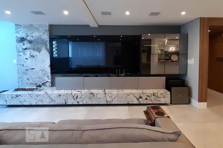 Apartamento para alugar com 140m², 3 quartos e 1 vagaSala