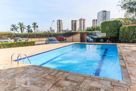 Apartamento à venda com 60m², 2 quartos e 1 vaga Apartamento à venda com 60m², 2 quartos e 1 vagaPiscina