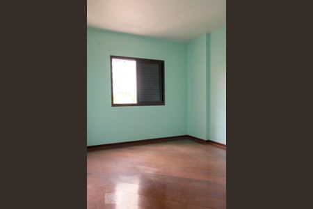 Apartamento para alugar com 180m², 3 quartos e 2 vagas Apartamento para alugar com 180m², 3 quartos e 2 vagasQuarto 2