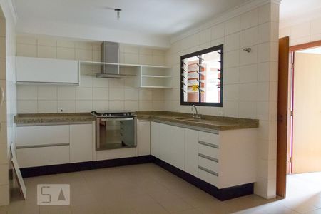 Apartamento para alugar com 180m², 3 quartos e 2 vagas Apartamento para alugar com 180m², 3 quartos e 2 vagasCozinha - Armários
