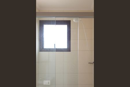 Apartamento para alugar com 180m², 3 quartos e 2 vagas Apartamento para alugar com 180m², 3 quartos e 2 vagasBanheiro de Serviço