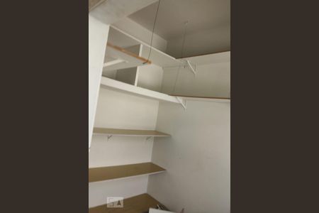 Quarto de Serviço  de apartamento para alugar com 3 quartos, 92m² em Tijuca, Rio de Janeiro