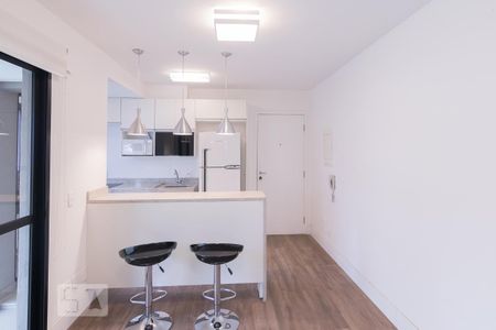 Sala de apartamento para alugar com 1 quarto, 45m² em Perdizes, São Paulo