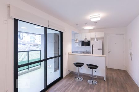 Sala de apartamento para alugar com 1 quarto, 45m² em Perdizes, São Paulo