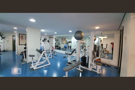 Studio à venda com 45m², 1 quarto e 1 vaga Studio à venda com 45m², 1 quarto e 1 vagaAcademia