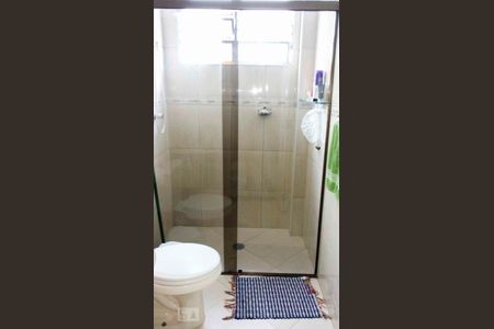 Banheiro de apartamento para alugar com 2 quartos, 58m² em Taboão, São Bernardo do Campo
