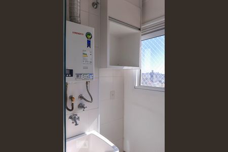 Área de serviço de apartamento para alugar com 2 quartos, 48m² em Vila Industrial, Campinas