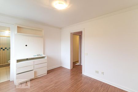 Apartamento para alugar com 136m², 3 quartos e 2 vagas Apartamento para alugar com 136m², 3 quartos e 2 vagasSuíte