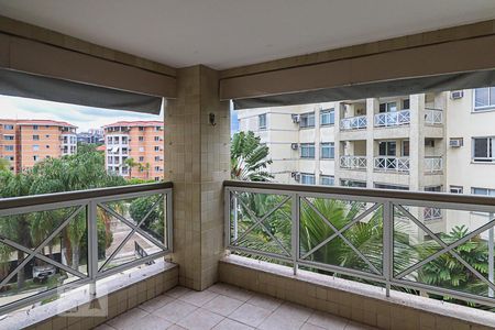 Vista do Quarto 1 de apartamento para alugar com 3 quartos, 136m² em Barra da Tijuca, Rio de Janeiro
