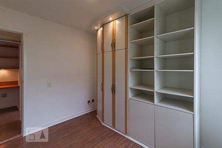 Quarto 2 de apartamento para alugar com 3 quartos, 136m² em Barra da Tijuca, Rio de Janeiro