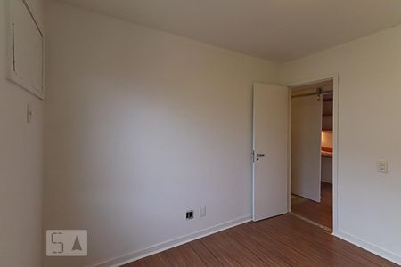 Apartamento para alugar com 136m², 3 quartos e 2 vagas Apartamento para alugar com 136m², 3 quartos e 2 vagasQuarto 2