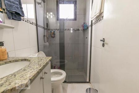 Apartamento à venda com 64m², 2 quartos e 2 vagasBanheiro da Suíte