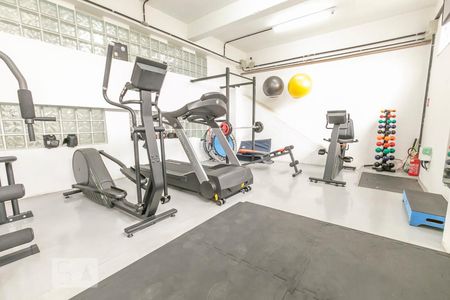 Apartamento à venda com 64m², 2 quartos e 2 vagasÁrea comum - Academia