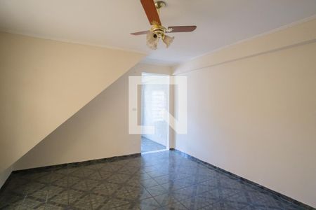 Sala de casa para alugar com 2 quartos, 75m² em Vila Carrão, São Paulo