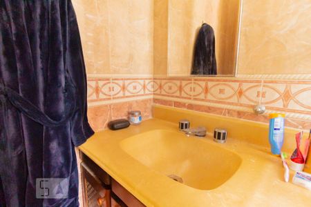 Apartamento para alugar com 120m², 3 quartos e sem vaga Apartamento para alugar com 120m², 3 quartos e sem vagaBanheiro