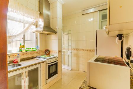 Apartamento para alugar com 120m², 3 quartos e sem vaga Apartamento para alugar com 120m², 3 quartos e sem vagaCozinha