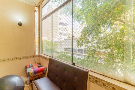Apartamento para alugar com 120m², 3 quartos e sem vaga Apartamento para alugar com 120m², 3 quartos e sem vagaVaranda da Sala