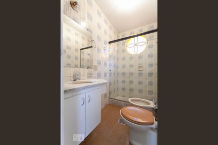 Apartamento para alugar com 85m², 3 quartos e 2 vagas Apartamento para alugar com 85m², 3 quartos e 2 vagasBanheiro social