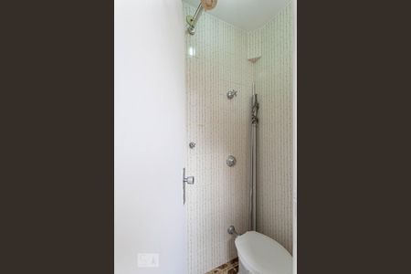 Apartamento para alugar com 85m², 3 quartos e 2 vagas Apartamento para alugar com 85m², 3 quartos e 2 vagasBanheiro de serviço