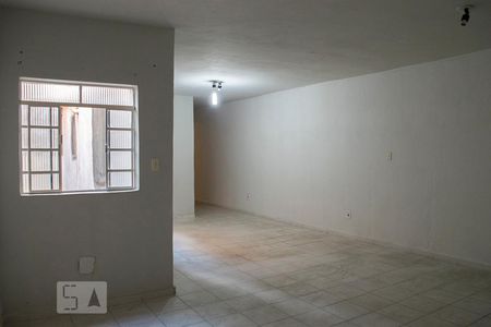 Casa para alugar com 53m², 1 quarto e sem vagaSALA