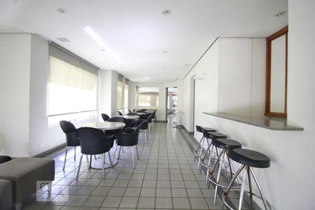 Apartamento para alugar com 48m², 1 quarto e 1 vagaSalão de festas 