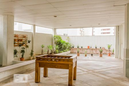 Apartamento à venda com 75m², 2 quartos e 1 vaga