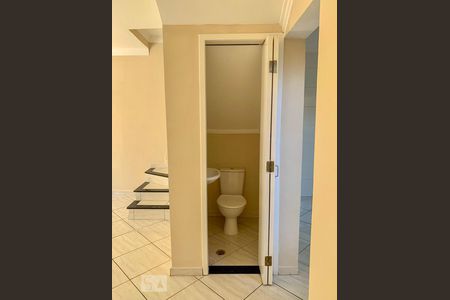 Casa de condomínio à venda com 80m², 3 quartos e 1 vagaLavabo