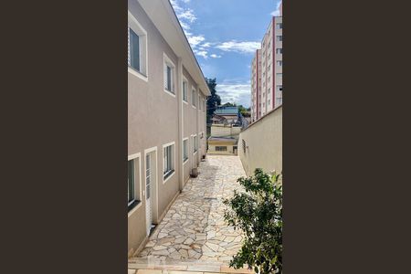 Casa de condomínio à venda com 80m², 3 quartos e 1 vagaFachada