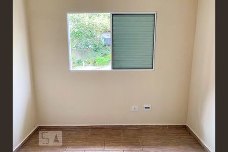 Casa de condomínio à venda com 80m², 3 quartos e 1 vagaQuarto