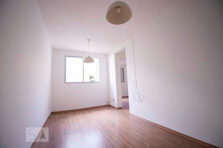 sala de apartamento para alugar com 2 quartos, 48m² em Loteamento Parque São Martinho, Campinas