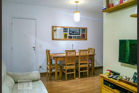 Sala de apartamento para alugar com 2 quartos, 52m² em Vila Homero Thon, Santo André