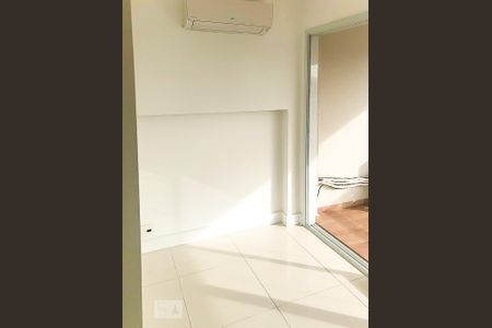 Suíte de apartamento para alugar com 2 quartos, 84m² em Pinheiros, São Paulo