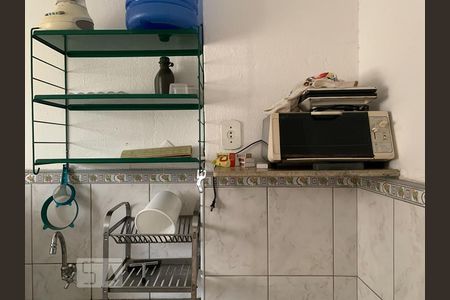 Cozinha de apartamento para alugar com 1 quarto, 35m² em Centro, Campinas