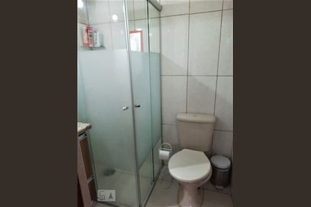 Banheiro de apartamento à venda com 2 quartos, 53m² em Vila Amélia, São Paulo