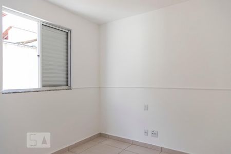 Quarto 1 de apartamento para alugar com 3 quartos, 82m² em Padre Eustáquio, Belo Horizonte