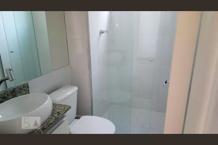 Banheiro de apartamento para alugar com 2 quartos, 45m² em Jardim Peri, São Paulo