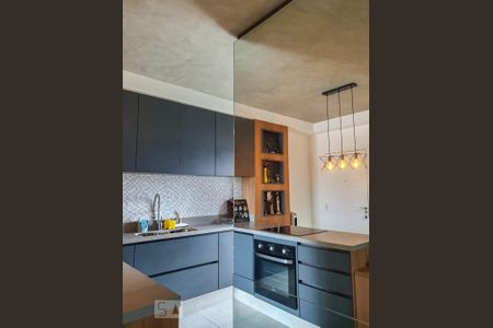 Cozinha de apartamento para alugar com 1 quarto, 48m² em Bethaville I, Barueri